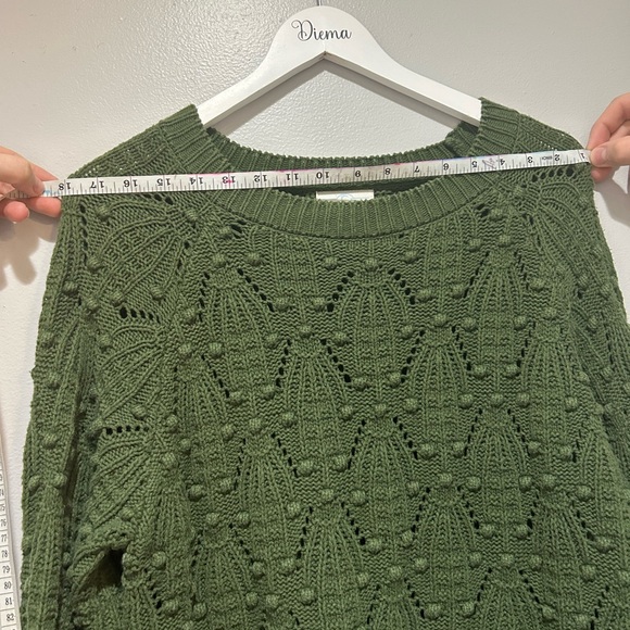 JUN & IVY green sweater. - Picture 4 of 9